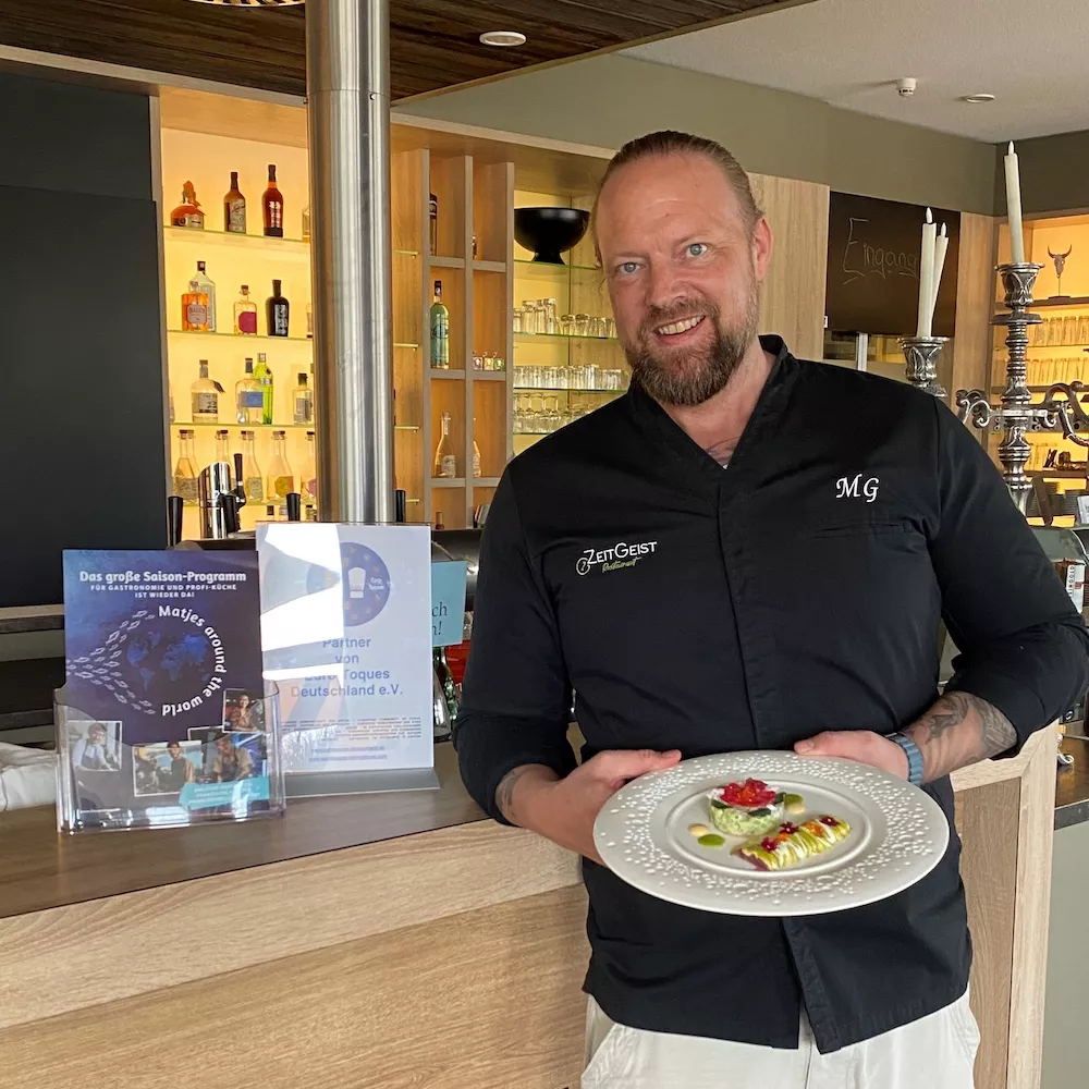 Porträt von Marcus Geist mit seinem Rezept zu Matjes around the world