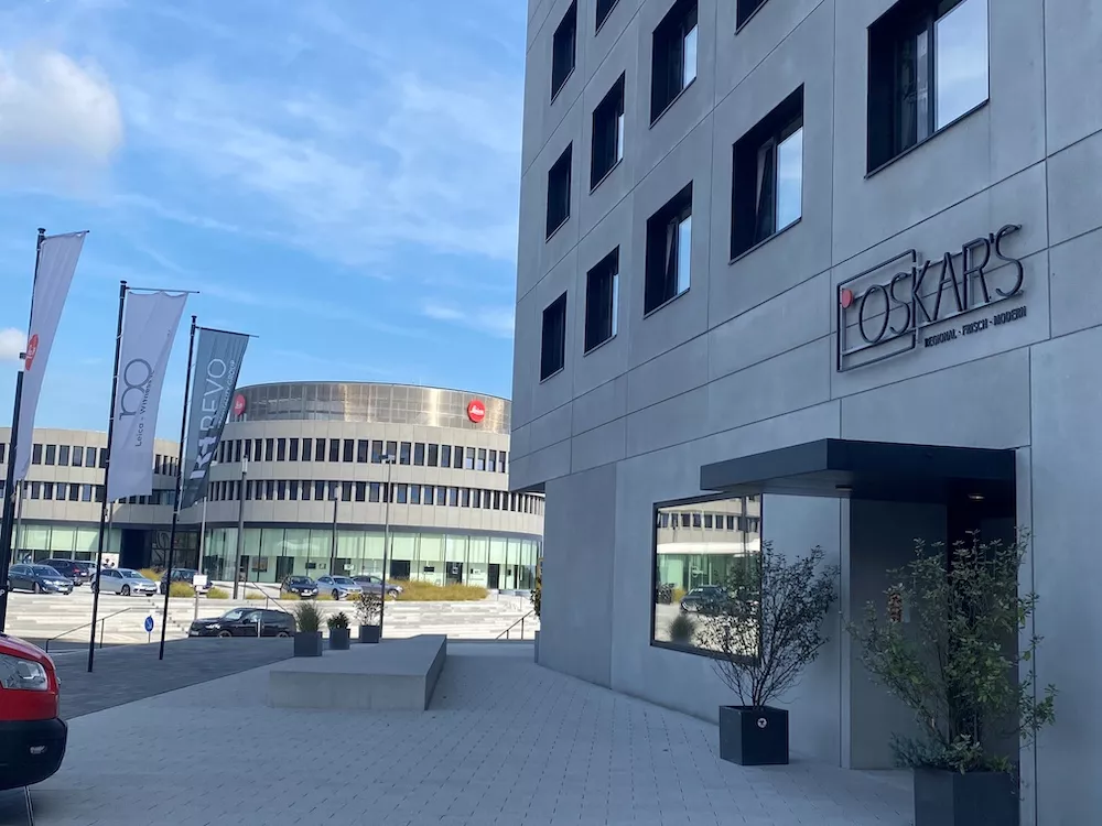 Außenansicht des Restaurants Oskar's